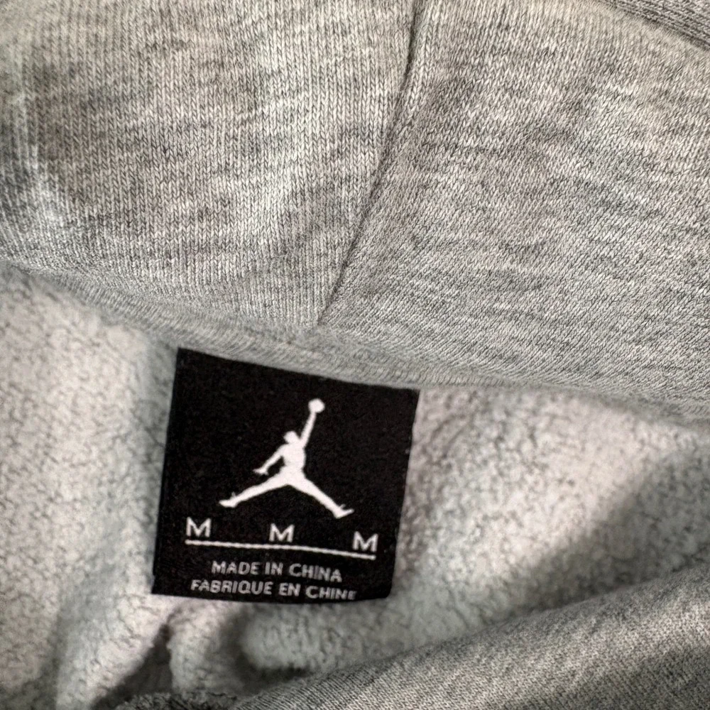 Jordan North Hoodie Mens Size Medium Gray Pullover‎ AJ1383-063 Fleece Gym Active